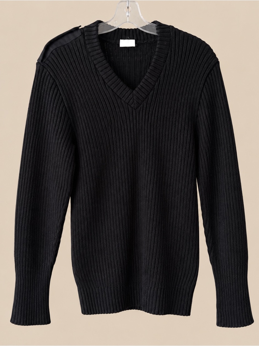 80s Vintage Utilitarian Ribbed 100% Wool V Neck Sweater L